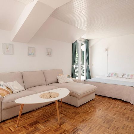 Apartments Maria ツァヴタット エクステリア 写真